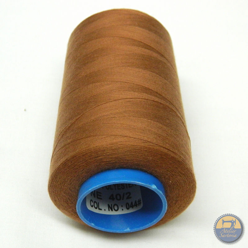 044 SUPER , 100% POLYESTER, 40/2 4000y (3657m) - immagine 2