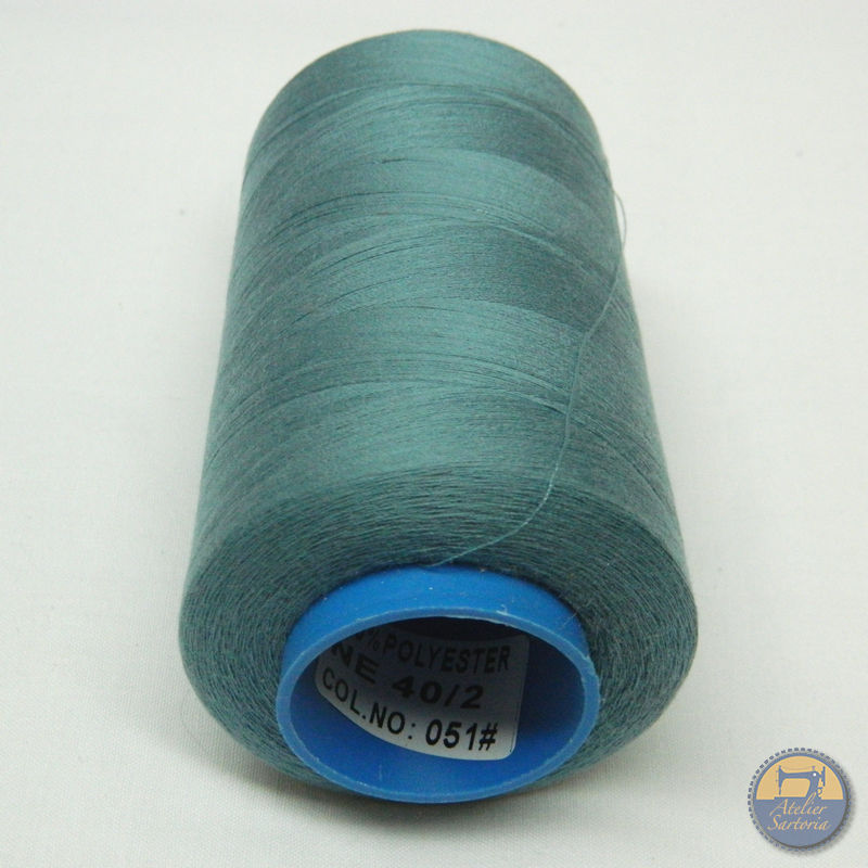 051 SUPER , 100% POLYESTER, 40/2 4000y (3657m) - immagine 2