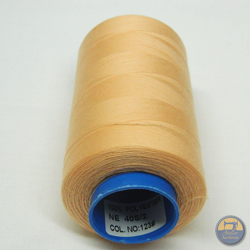 123 SUPER , 100% POLYESTER, 40/2 4000y (3657m) - immagine 2